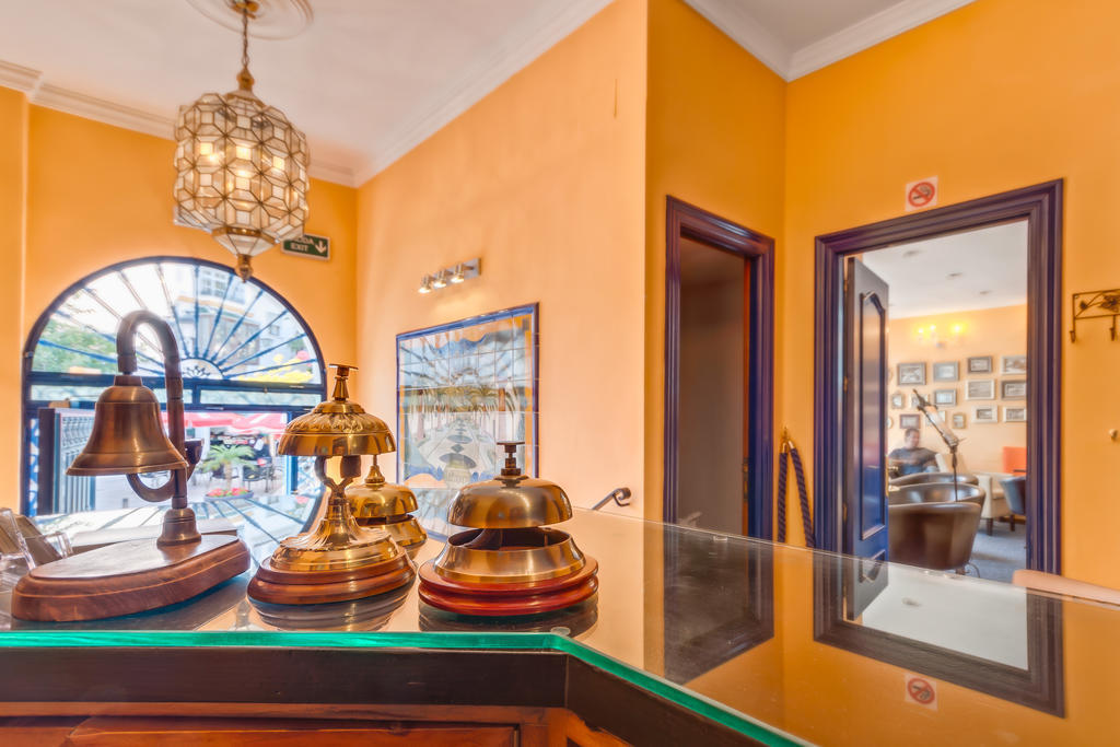 Boutique Hotel Pueblo Бенальмадена Экстерьер фото