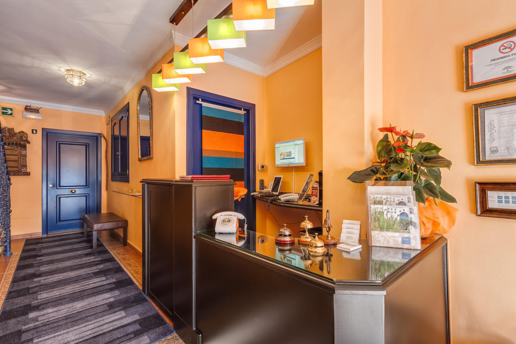 Boutique Hotel Pueblo Бенальмадена Экстерьер фото