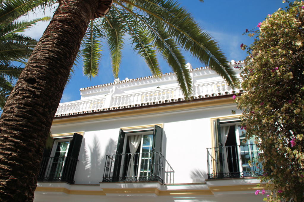 Boutique Hotel Pueblo Бенальмадена Экстерьер фото